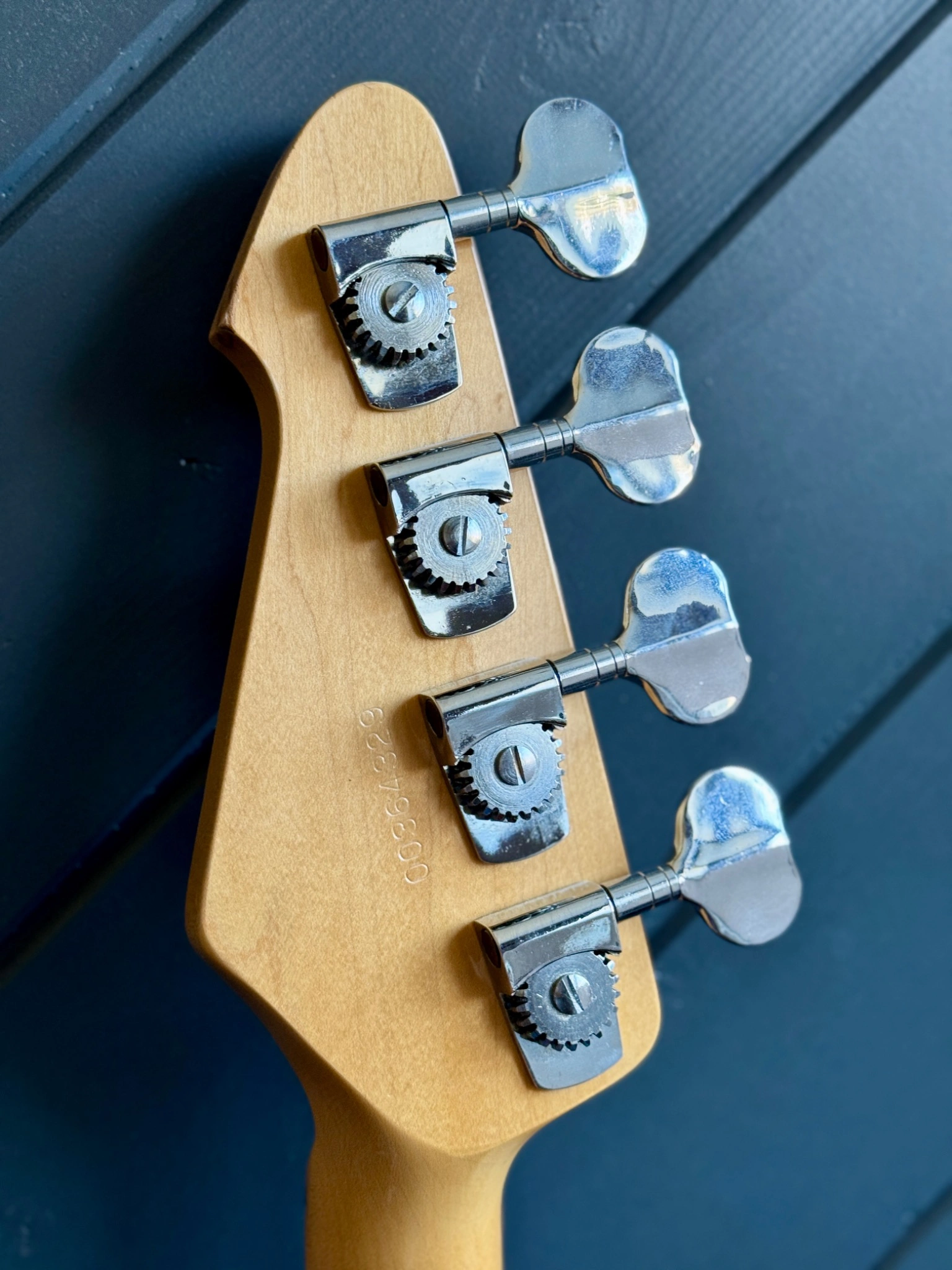 Back of the headstock and tuning hardware.