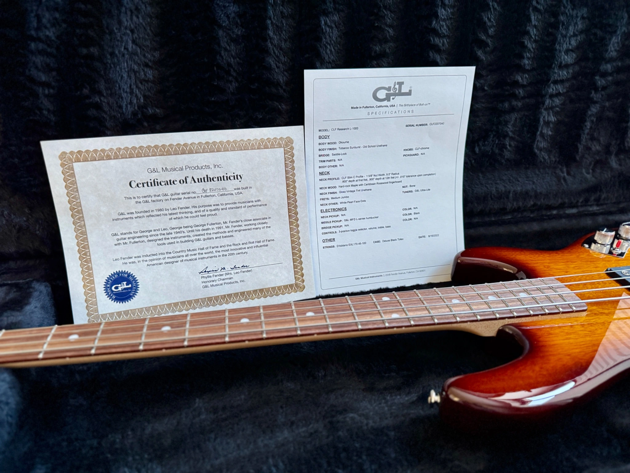 G&L factory specification sheet and Certificate of Authenticity with the bass.