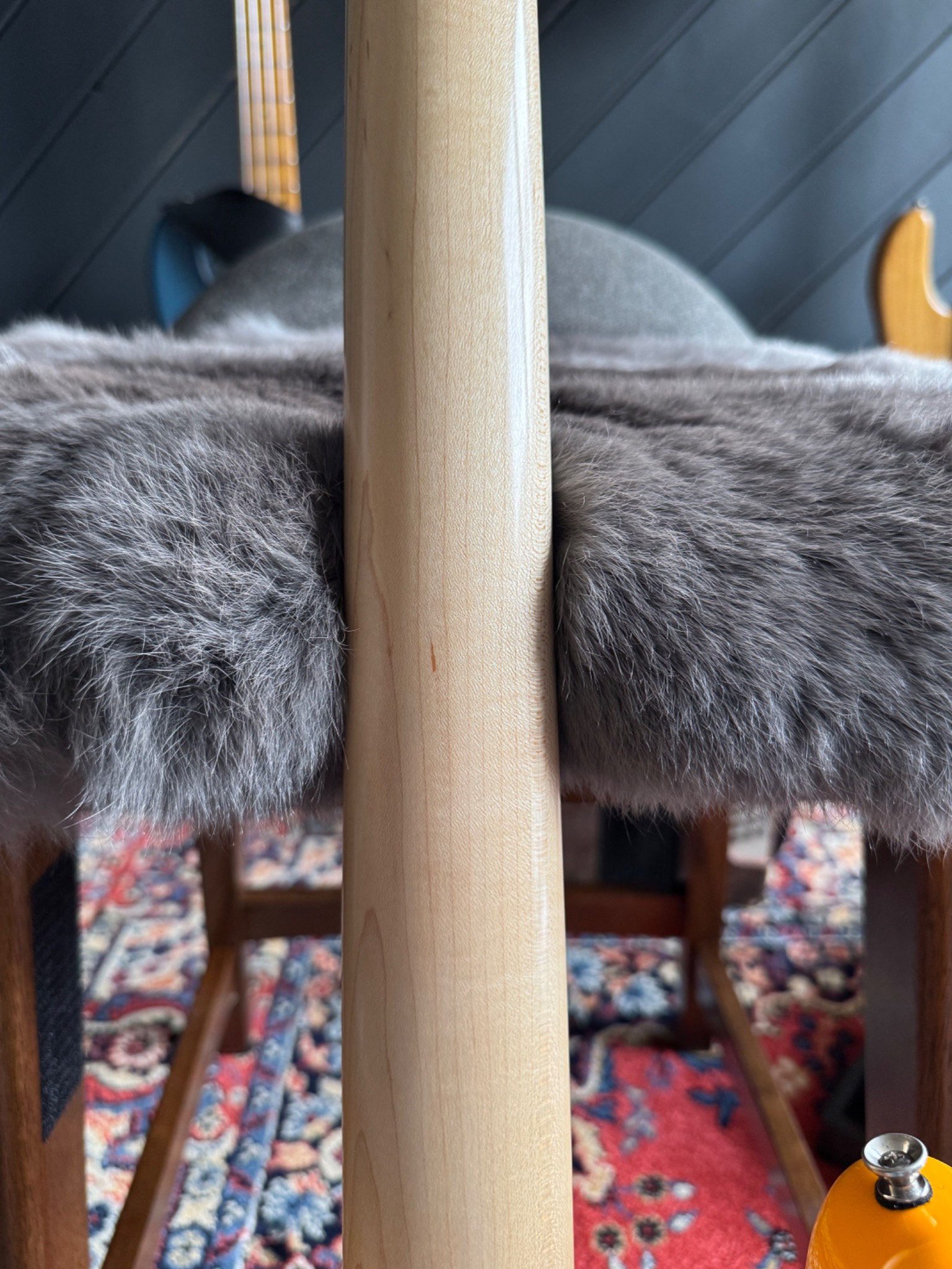 rear of the maple neck