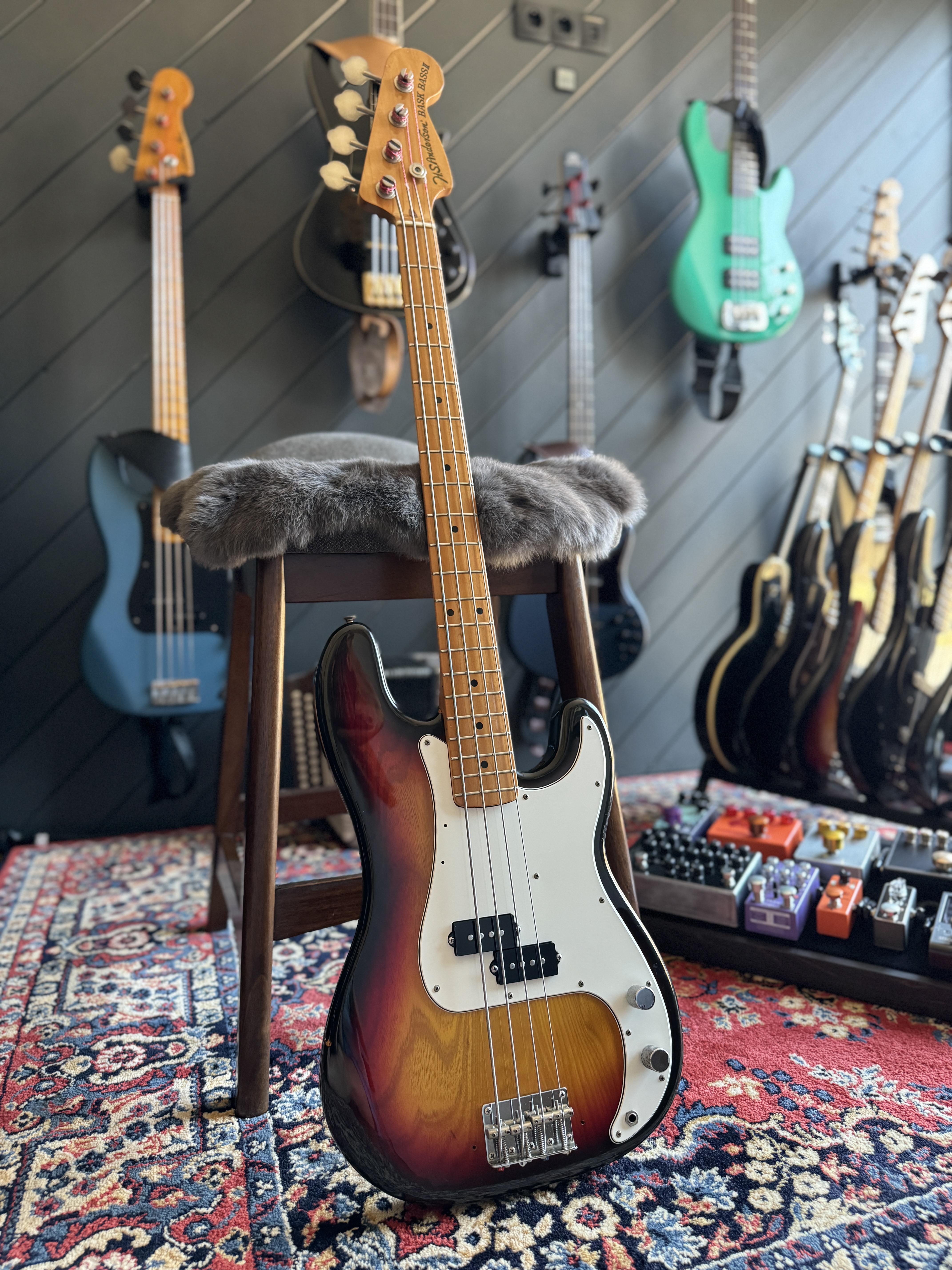 Rear detail view of the sunburst body