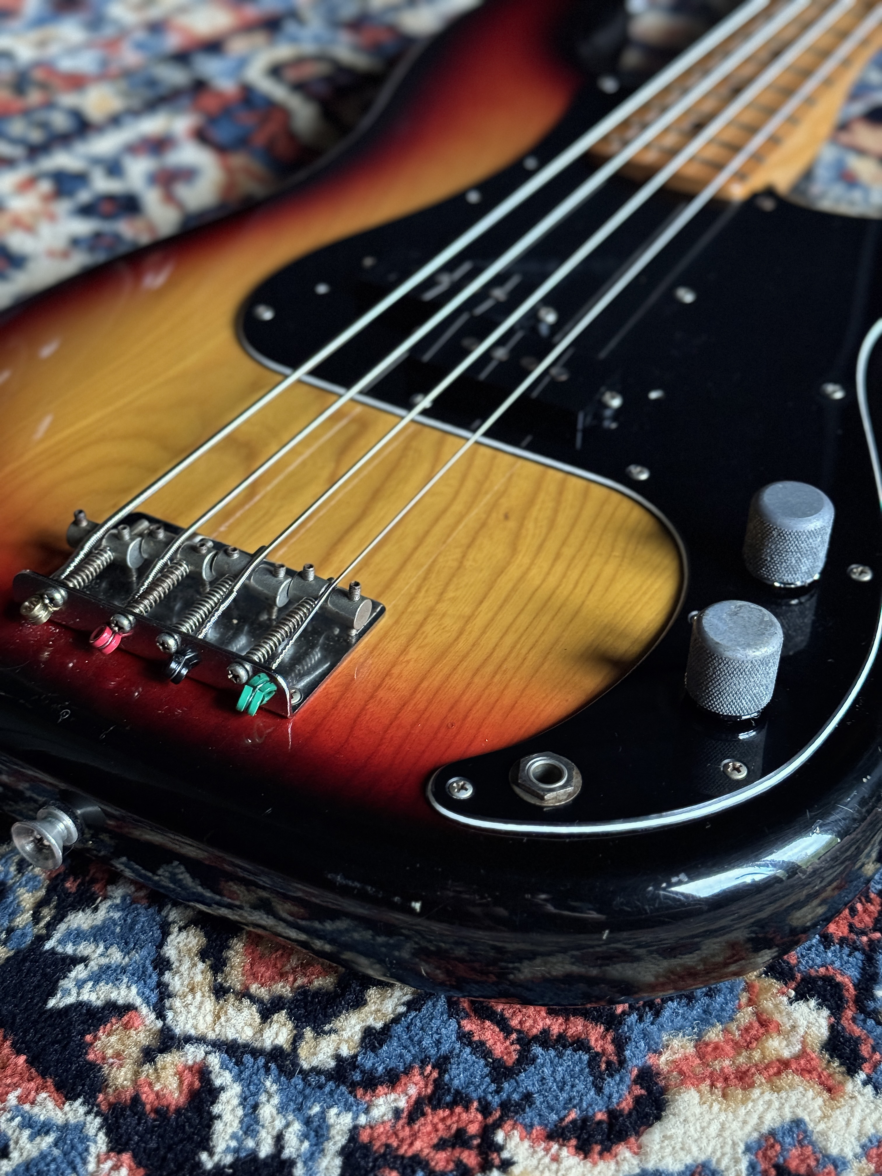 1978 Fernandes FPB-60YS Stone Logo — signs of life