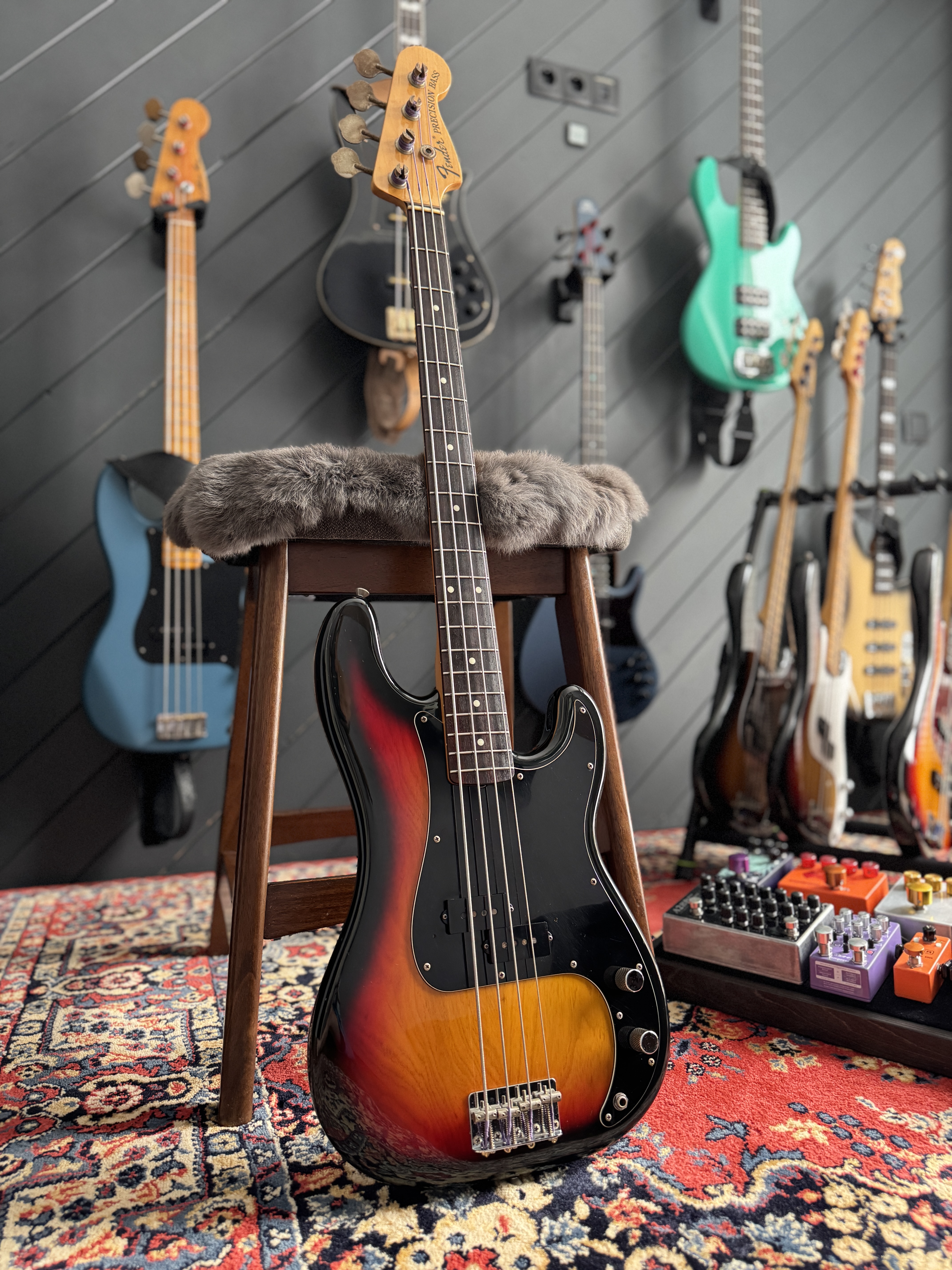 1989 Fender Japan PB70-70R — photograph in the Gruuvik Chamber Gone collection