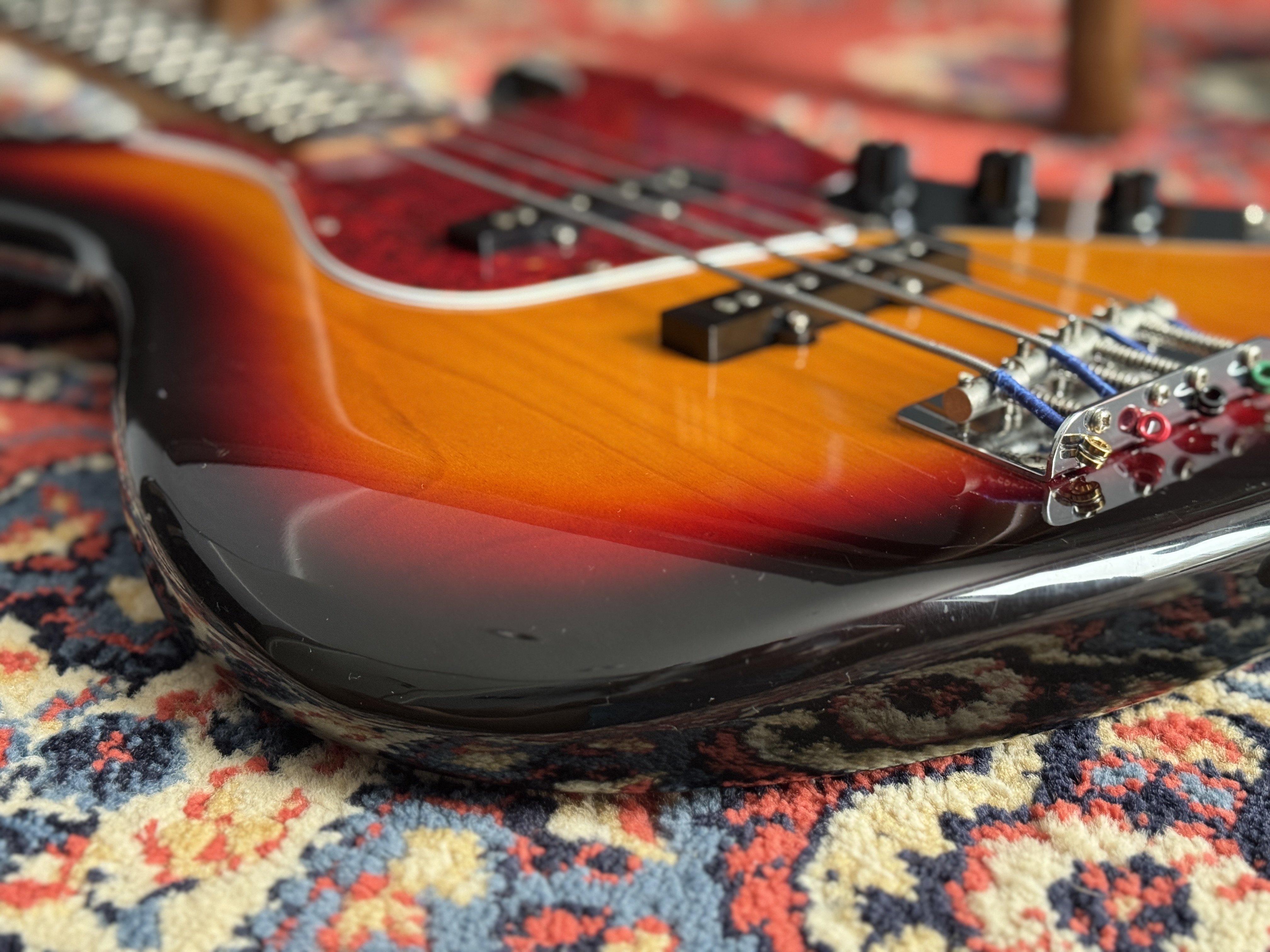 1994–1995 Fender Japan JB-STD Jazz Bass — signs of life