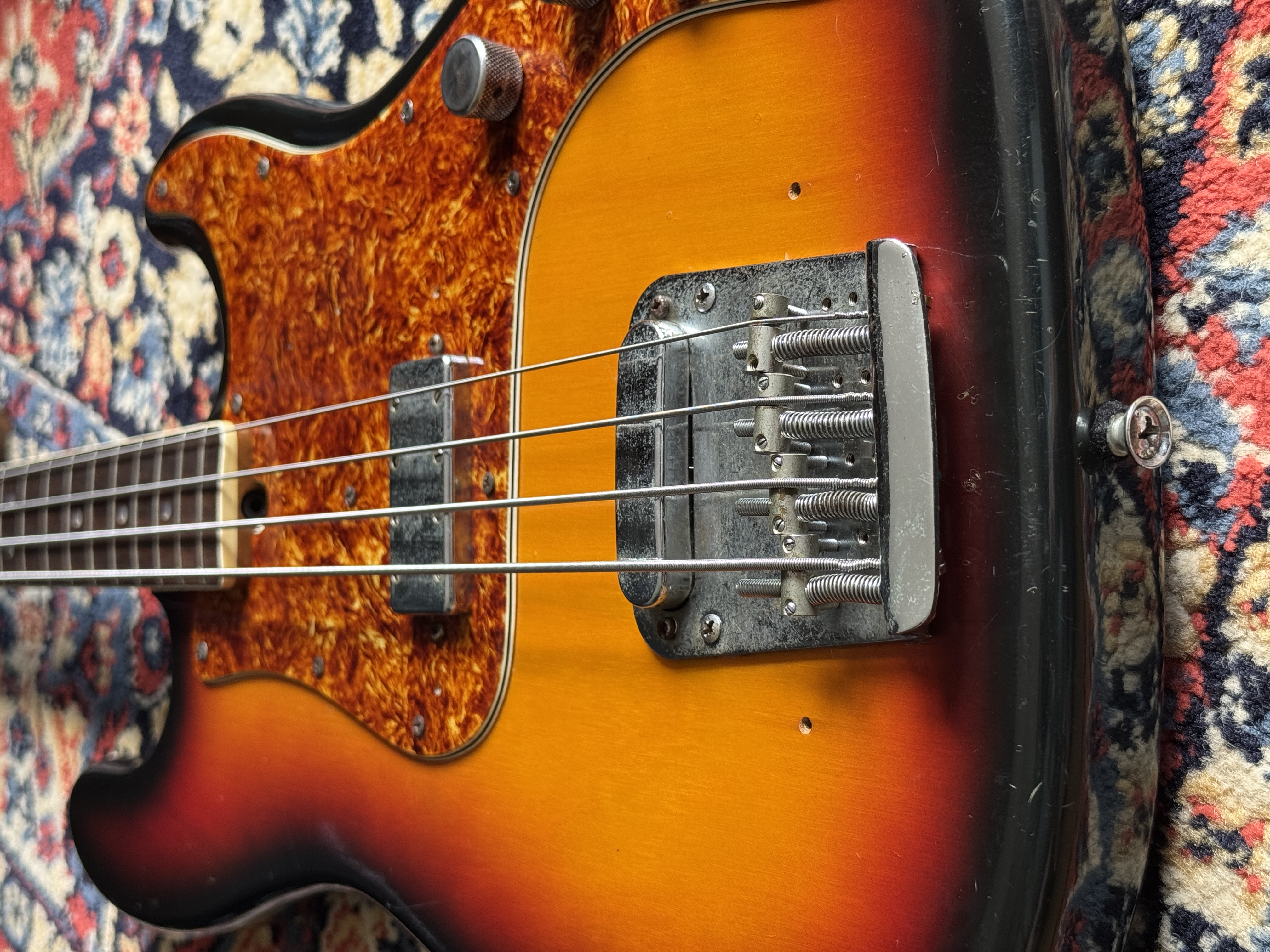 Late 1960s / Early 1970s ELK BS-400 Vintage Bass — signs of life